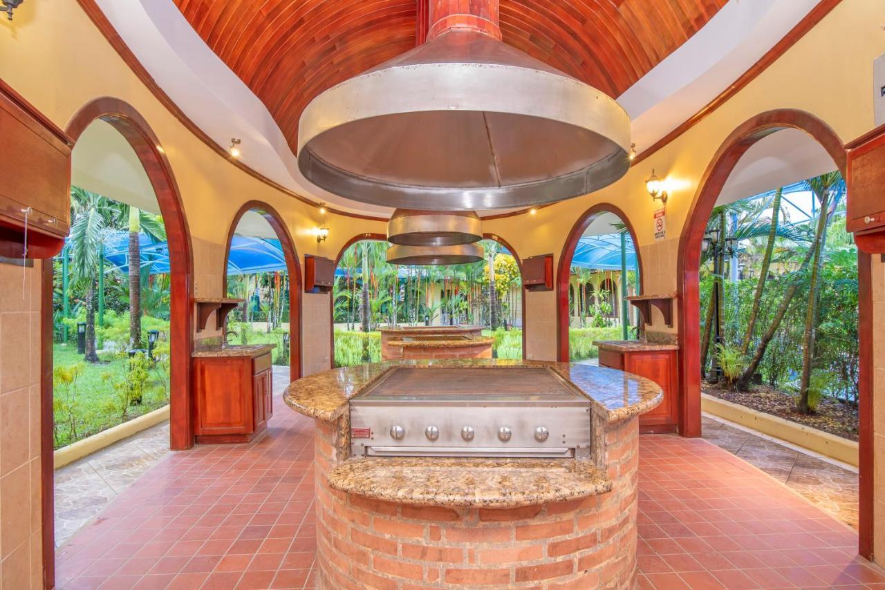 Hotel Casa Roland Golfito Resort 외부 사진