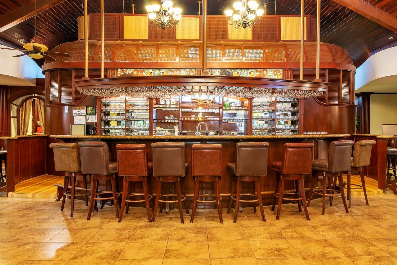 Hotel Casa Roland Golfito Resort 외부 사진
