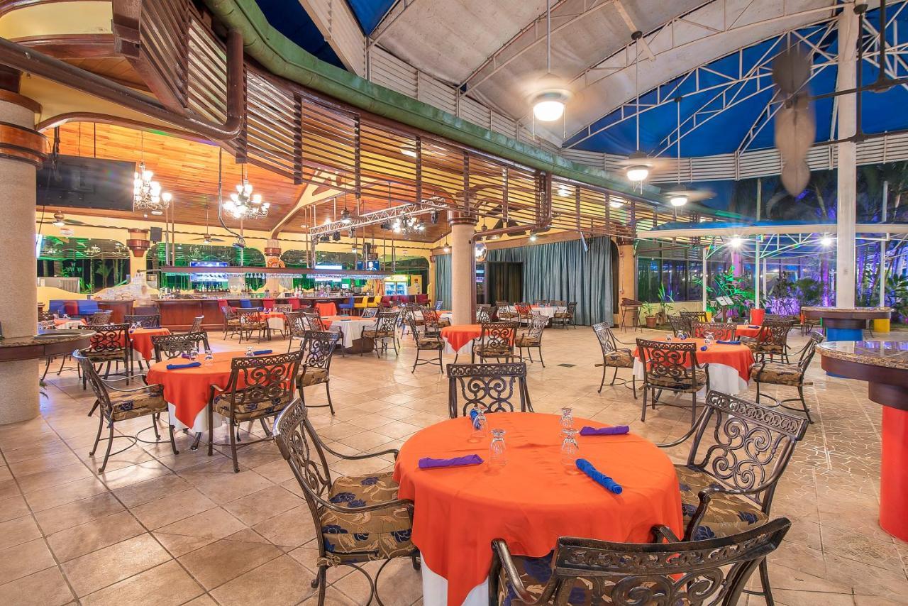 Hotel Casa Roland Golfito Resort 외부 사진