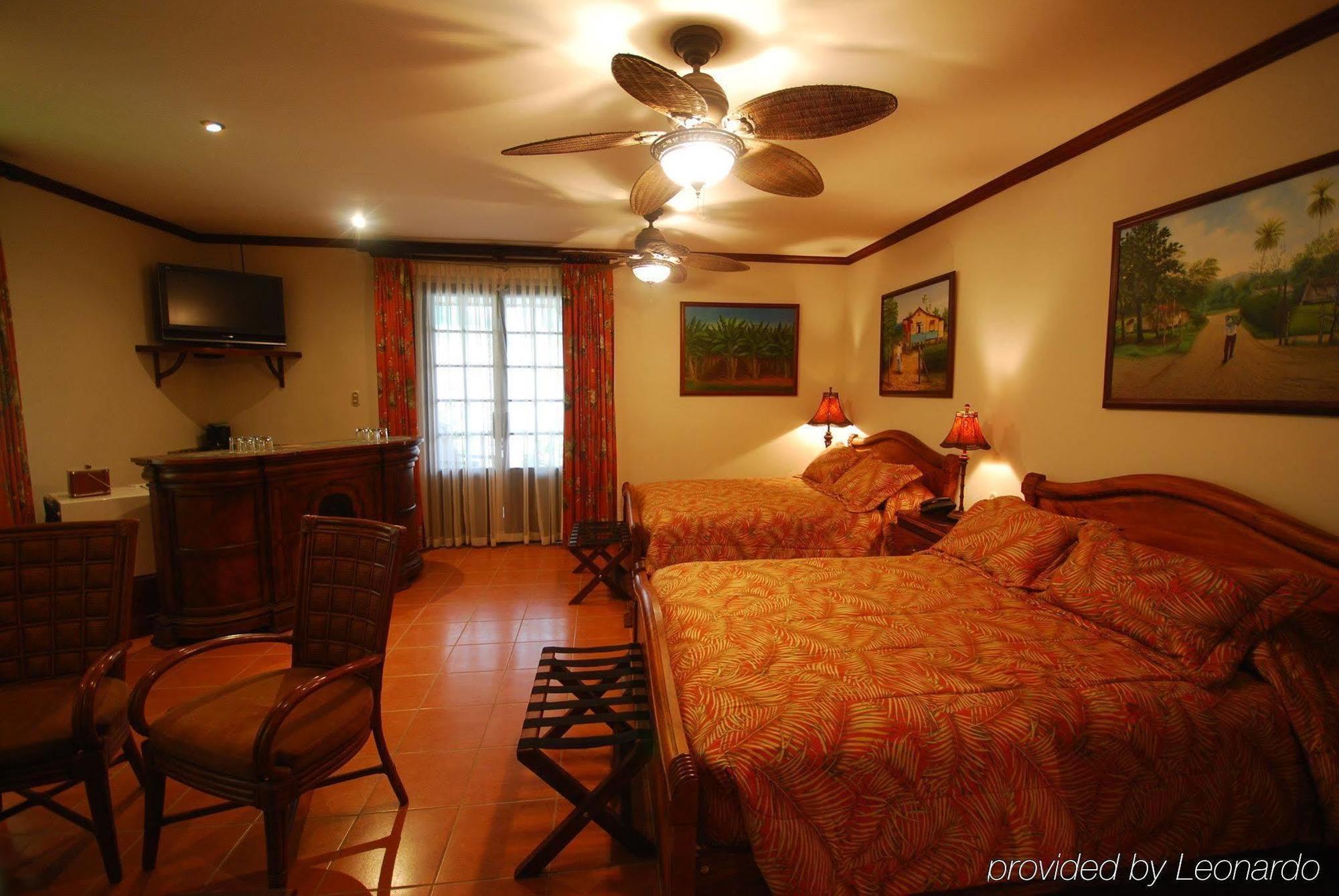 Hotel Casa Roland Golfito Resort 외부 사진